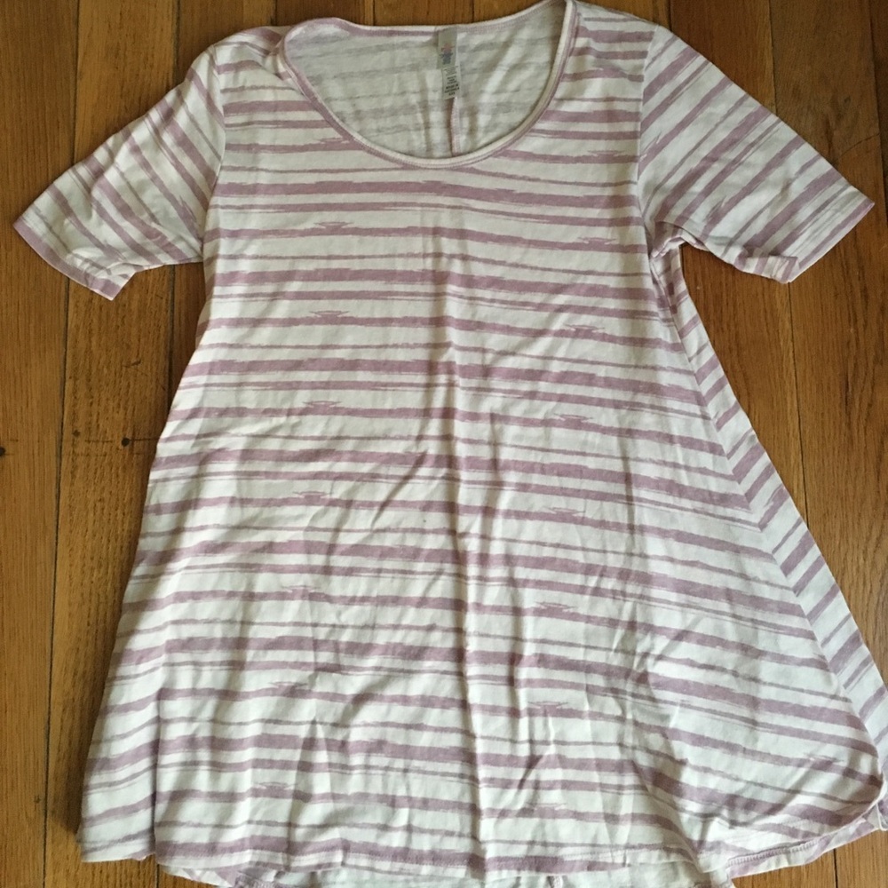 LulaRoe perfect t